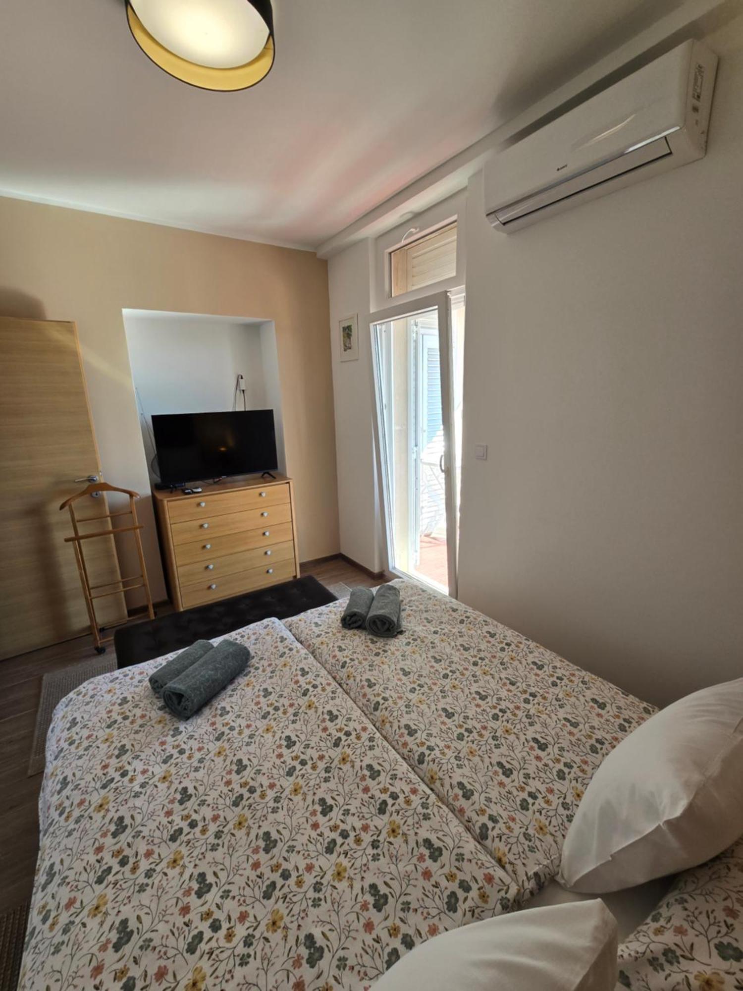 Ivana Central Apartment Дубровник Екстер'єр фото